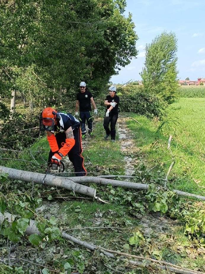 Crema News Casale Cremasco Volontari Al Lavoro